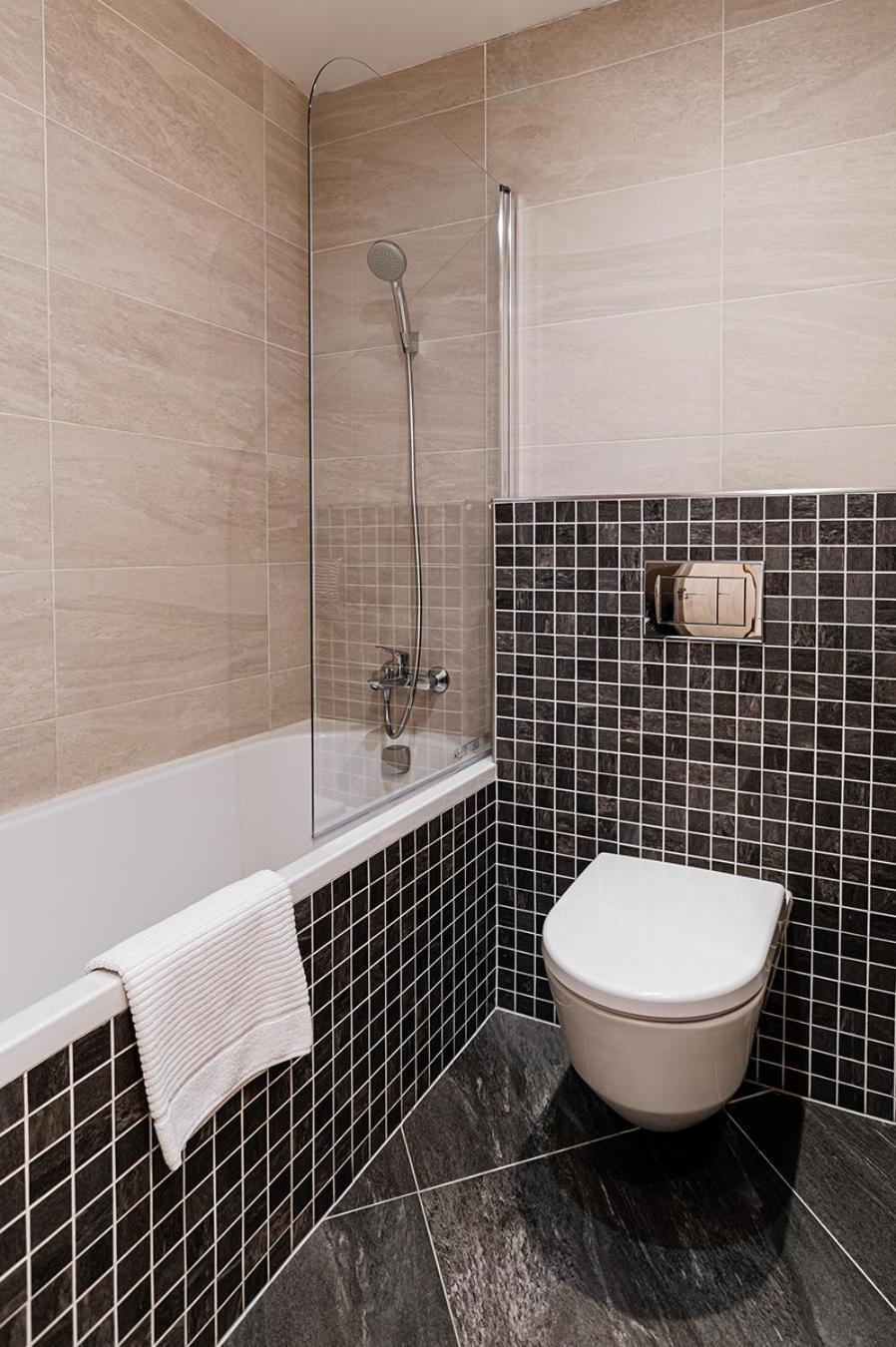 Apartamento Garden Towers Praga Exterior foto
